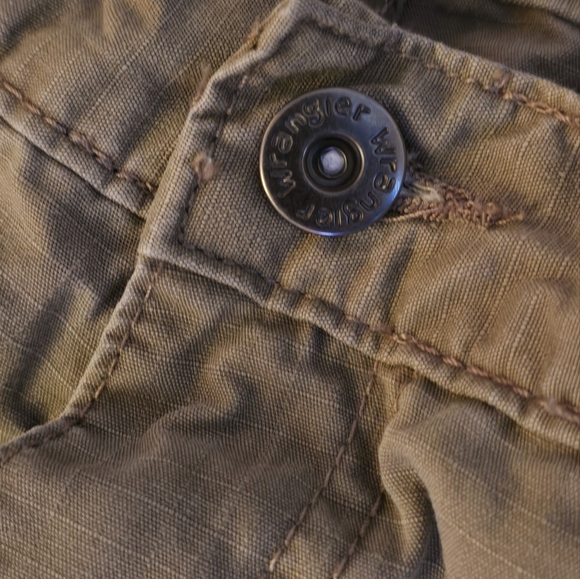 Wrangler 30 x 32  100% cotton cargo khaki jeans pants - Picture 4 of 5